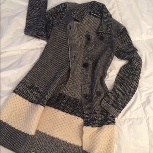 ⭐️Desigual Sweater⭐️